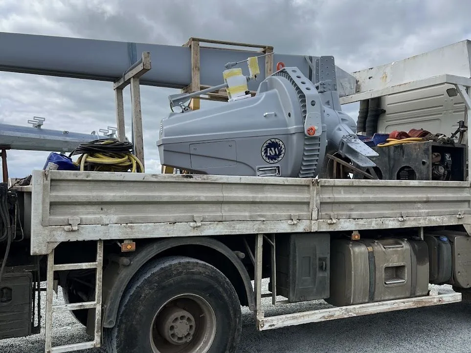 A Kodair nacelle and tower section on a flatbed truck